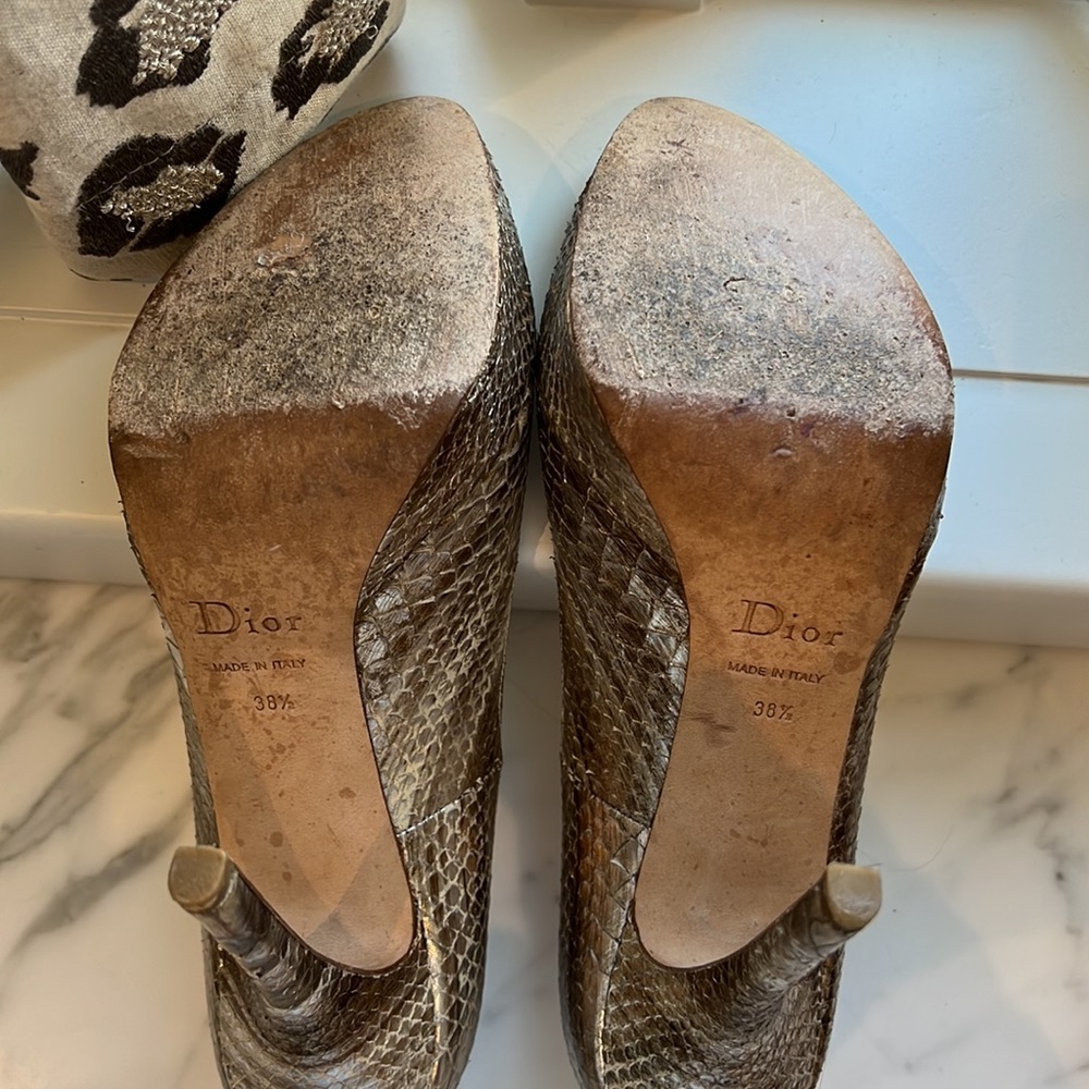 Christian Dior Snakeskin metallic peep toe pumps - Picture 4 of 7